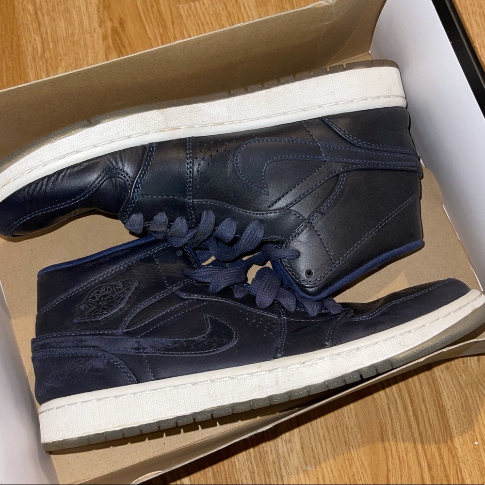 Air Jordan 1’s